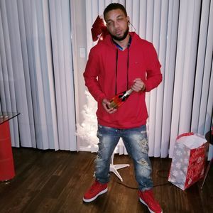 Meet your Posher, Chaz